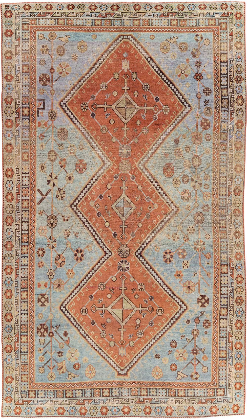Vintage Persian Shiraz Rug, No.29847 - Staging