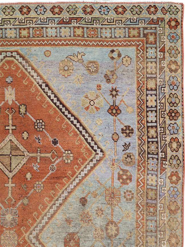 Vintage Persian Shiraz Rug, No.29847 - Staging