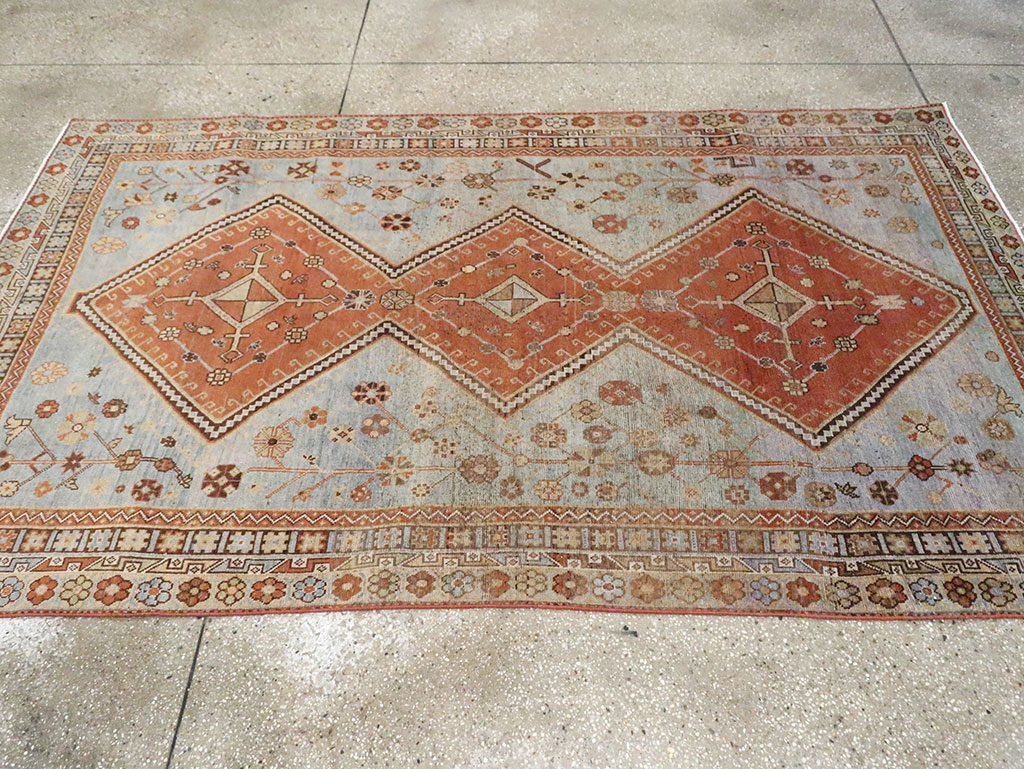 Vintage Persian Shiraz Rug, No.29847 - Staging
