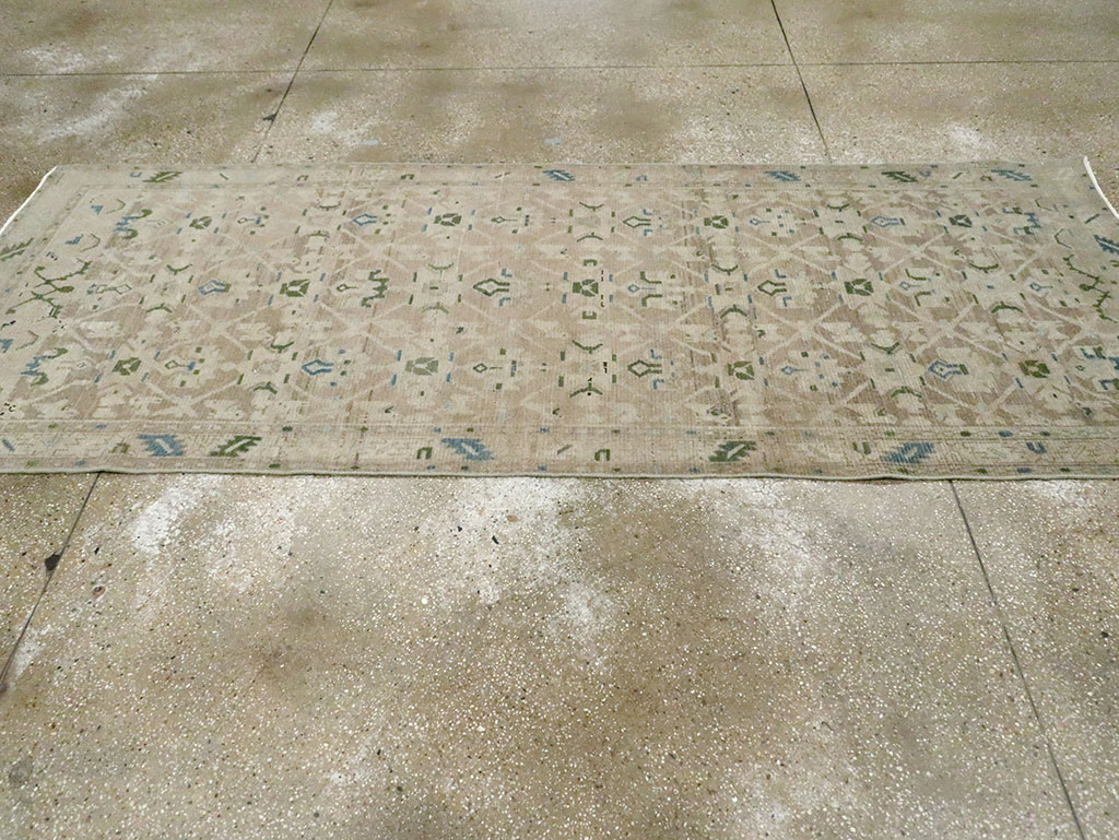 Vintage Persian Malayer Rug, No.29868 - Staging