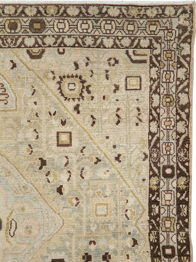 Antique Persian Malayer Rug, No.29885 - Staging