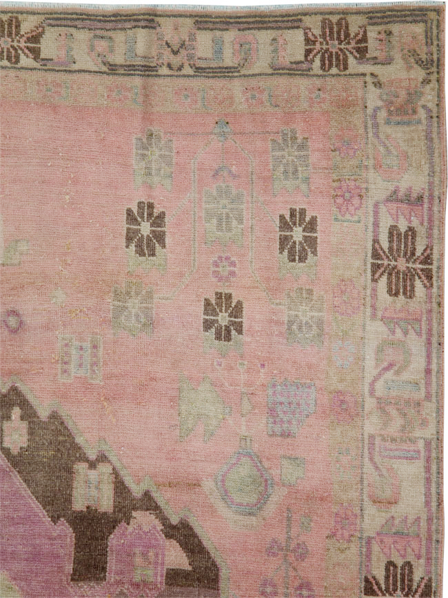 Vintage Persian Afshar Accent Rug, No.29899 - Staging