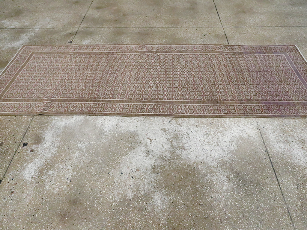 Vintage Persian Malayer Rug, No.29946 - Staging