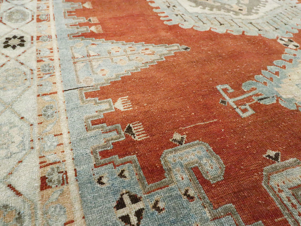 Vintage Persian Veece Carpet, No.29949 - Staging