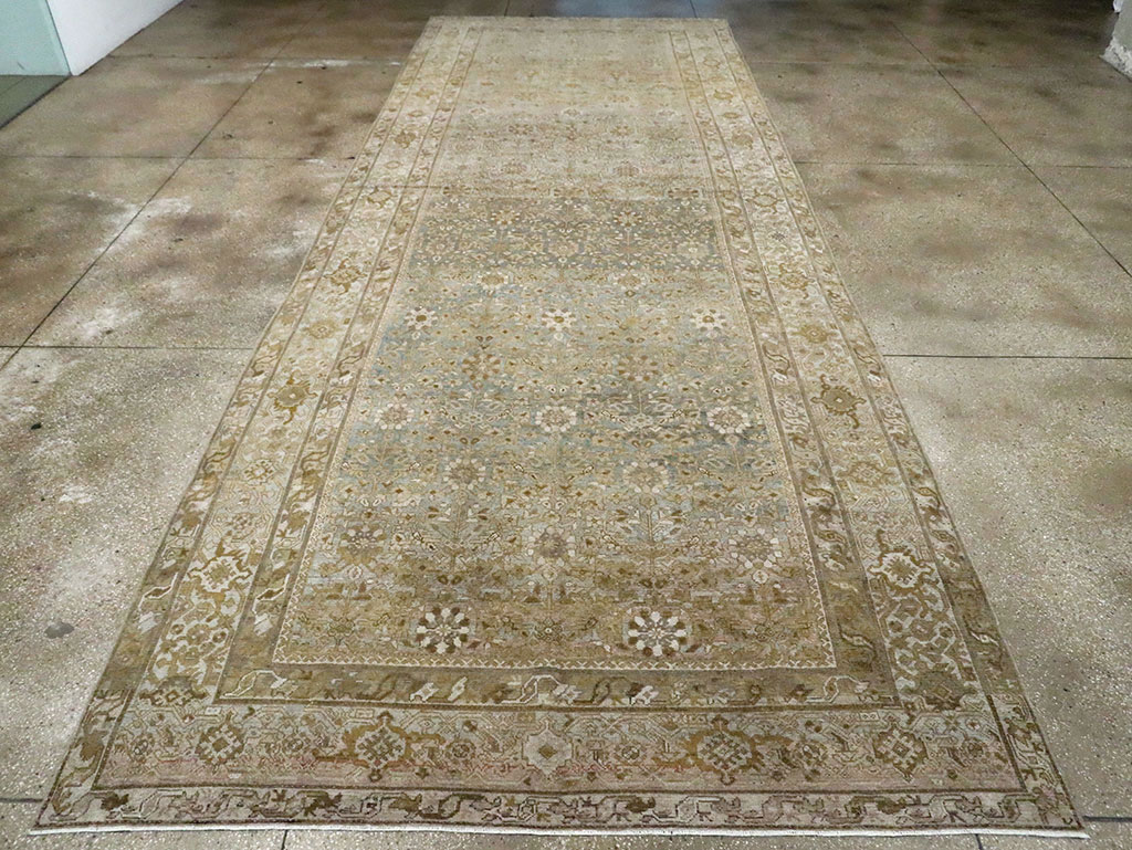 Antique Persian Malayer Gallery Carpet, No.29954 - Staging