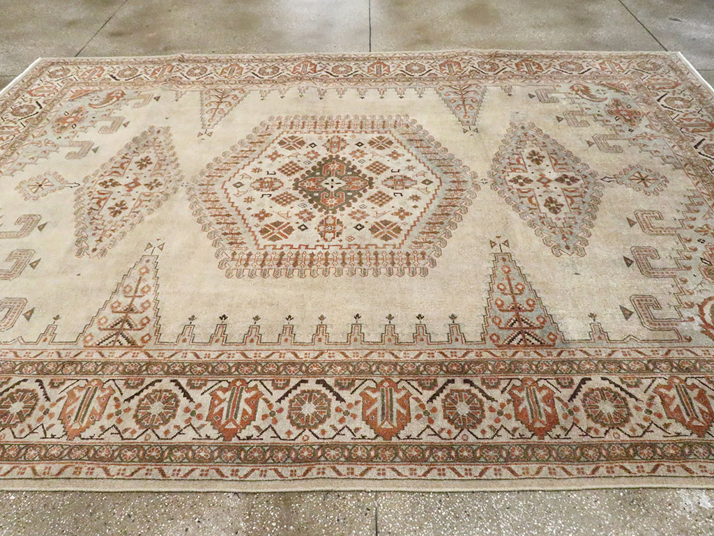 Vintage Persian Veece Carpet, No.29956 - Staging