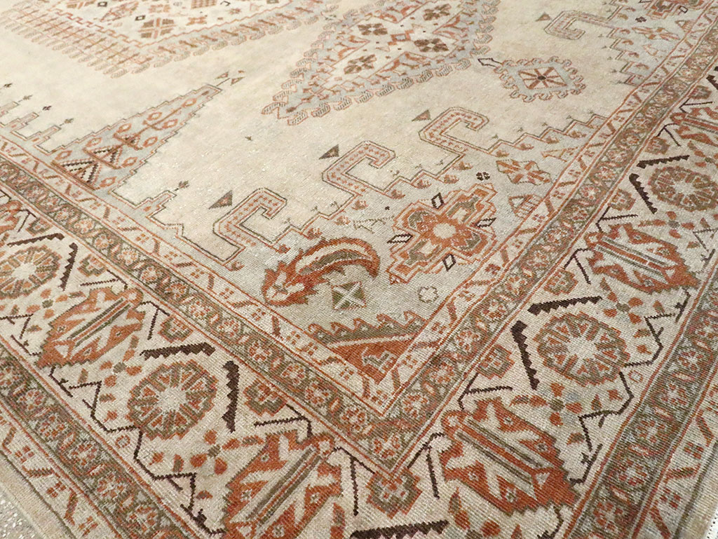 Vintage Persian Veece Carpet, No.29956 - Staging
