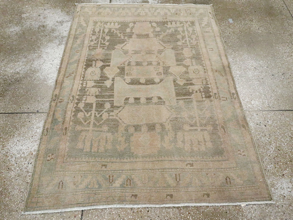 Vintage Persian Malayer Throw Rug, No.29986 - Staging