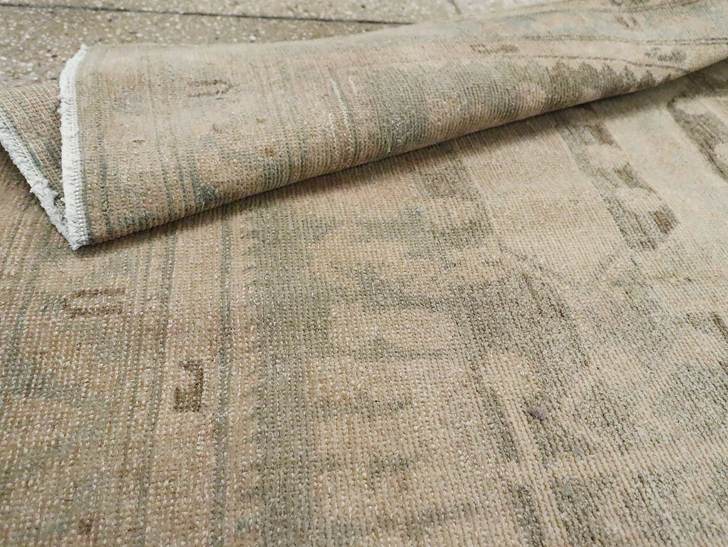 Vintage Persian Malayer Throw Rug, No.29986 - Staging