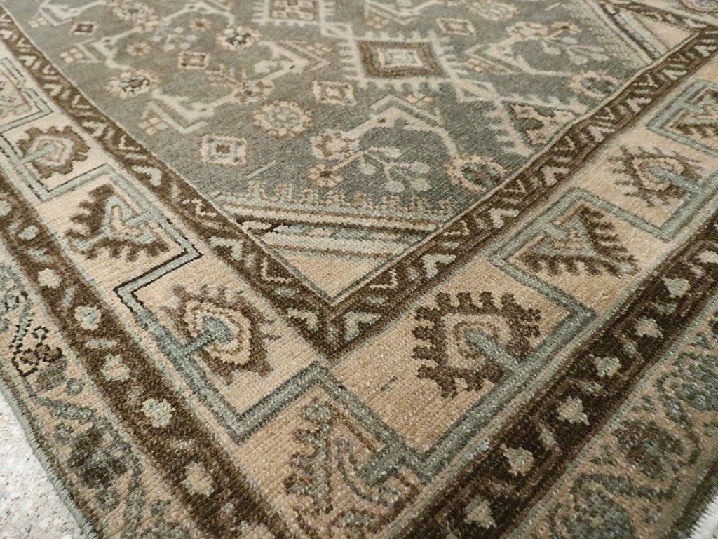 Vintage Persian Malayer Throw Rug, No.29988 - Staging