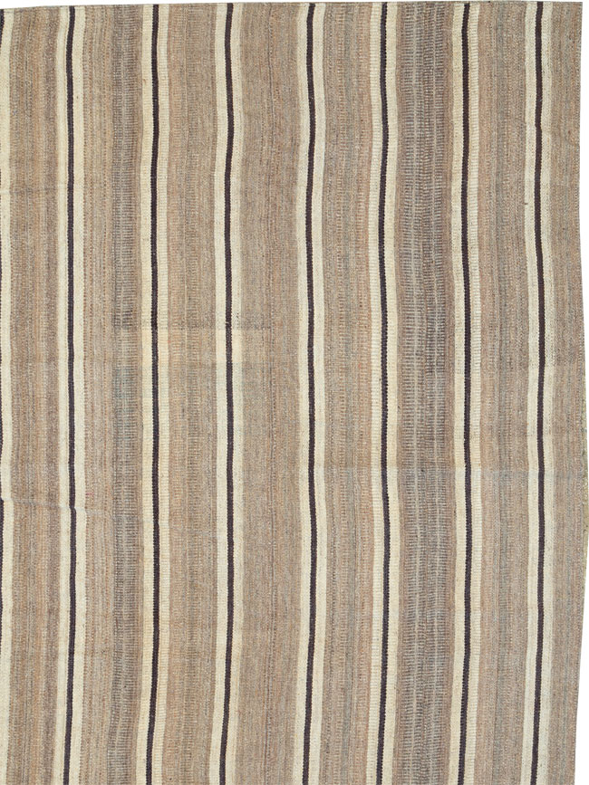 Contemporary Turkish Flatweave Kilim Oversize Carpet, No.30018 - Staging