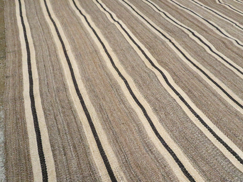 Modern Turkish Oversize Flatweave, No.30019 - Staging