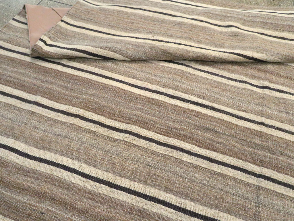 Modern Turkish Oversize Flatweave, No.30019 - Staging