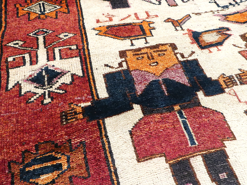 Vintage Persian Pictorial Bakhtiari Accent Rug, No.30036 - Staging