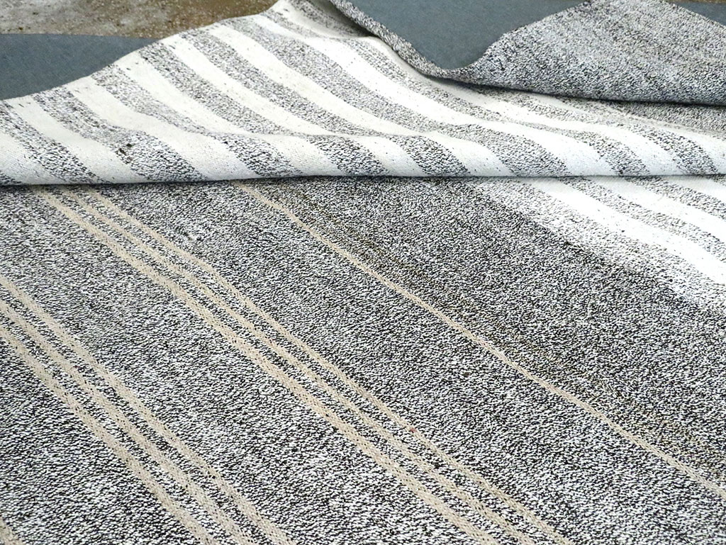 Vintage Turkish Kilim, No.30058 - Staging