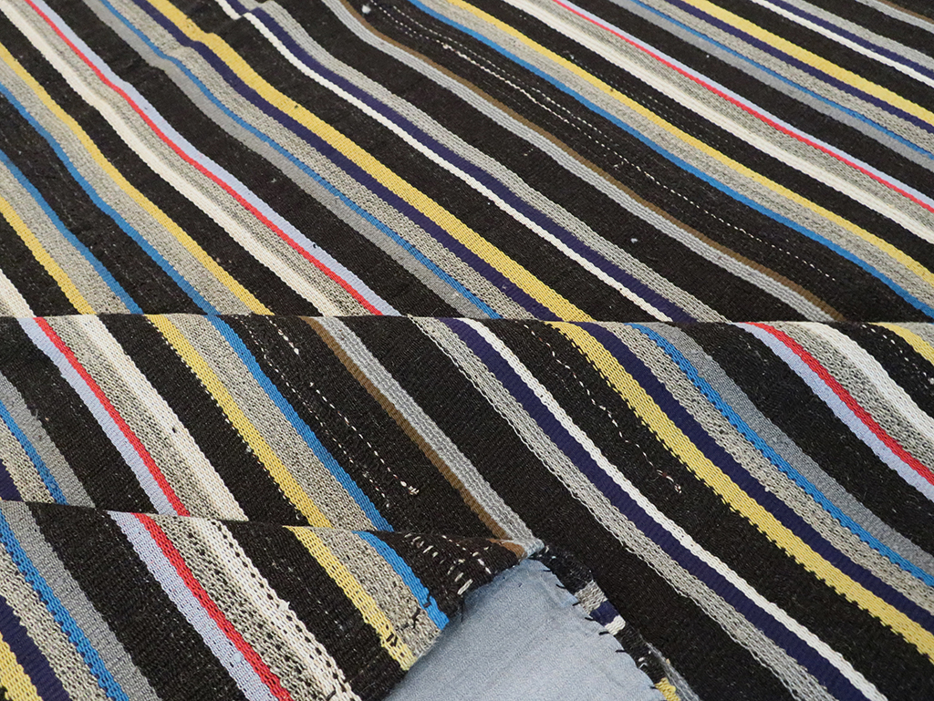 Striped Mid-20th Century Turkish Flatweave Kilim, No.30060 - Staging