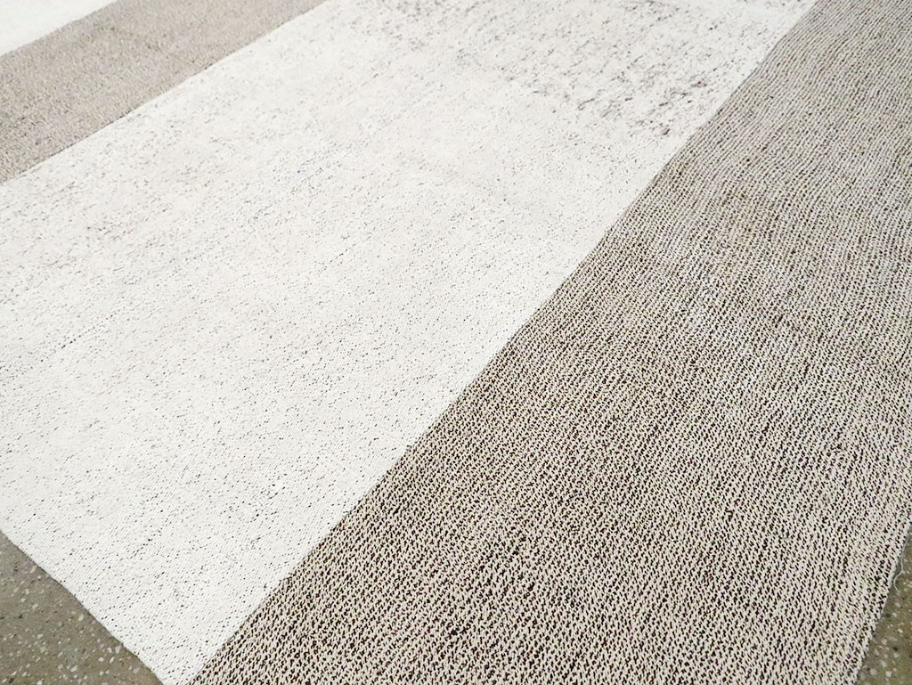 Contemporary Handmade Turkish Flatweave Kilim, No.30062 - Staging