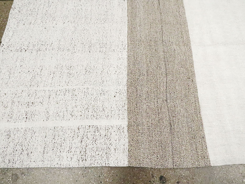 Contemporary Handmade Turkish Flatweave Kilim, No.30062 - Staging