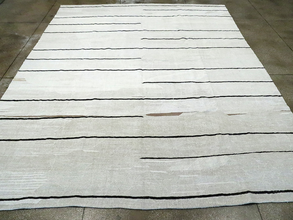 Contemporary Turkish Room Size Flatweave Kilim, No.30064 - Staging