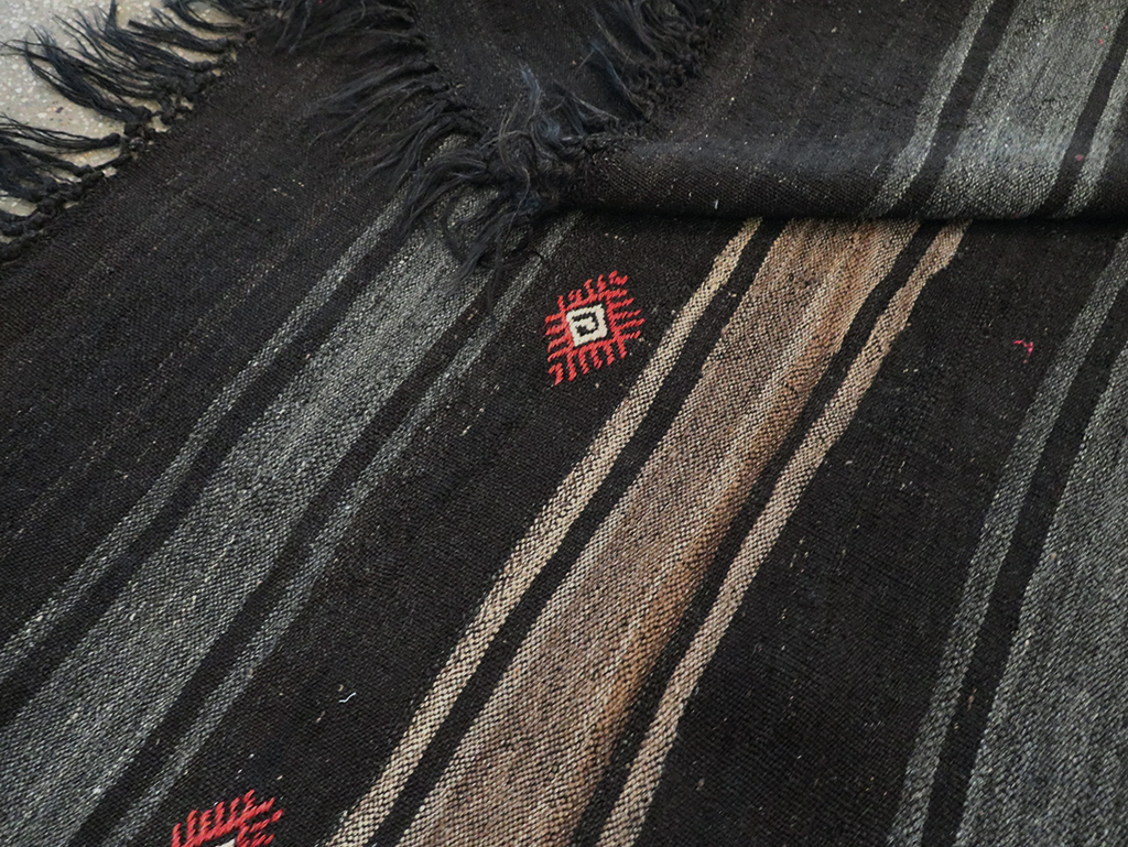 Mid-20th Century Handmade Turkish Flatweave, No.30069 - Staging