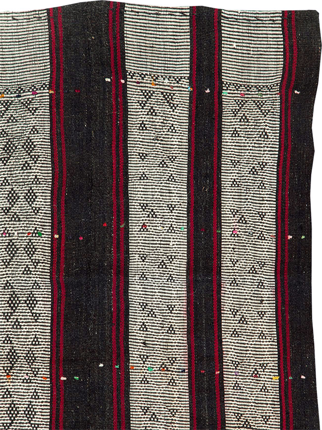 Mid-20th Century Turkish Flatweave Kilim, No.30073 - Staging