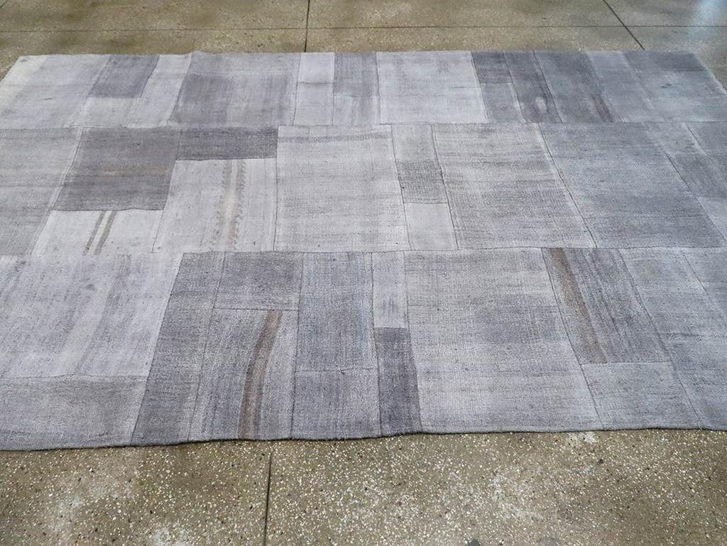 Contemporary Turkish Flatweave Kilim, No.30080 - Staging