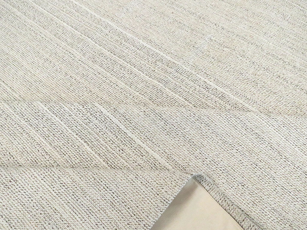 Vintage Turkish Flatweave Kilim Room Size Carpet, No.30090 - Staging