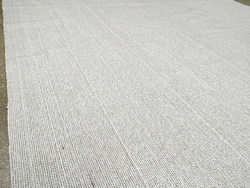 Vintage Turkish Flatweave Kilim Room Size Carpet, No.30093 - Staging