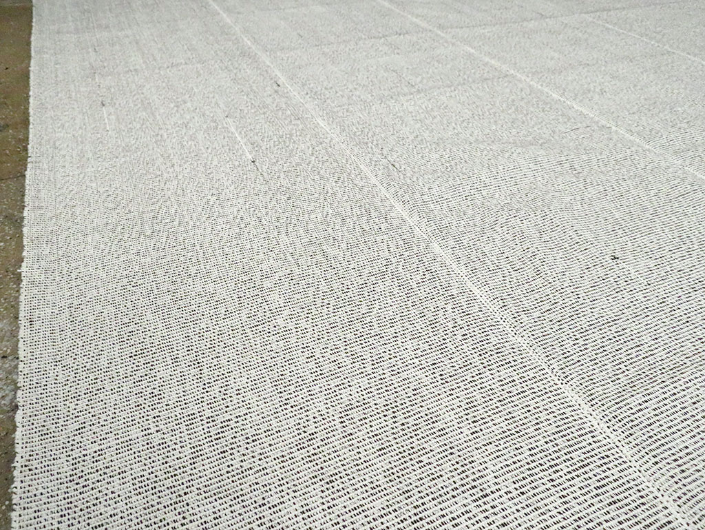 Vintage Turkish Flatweave Kilim Room Size Carpet, No.30096 - Staging