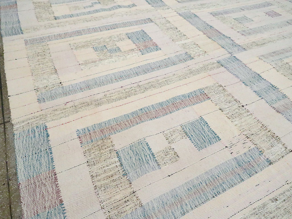 Contemporary Turkish Flatweave Kilim Large Room Size Carpet, No.30102 - Staging