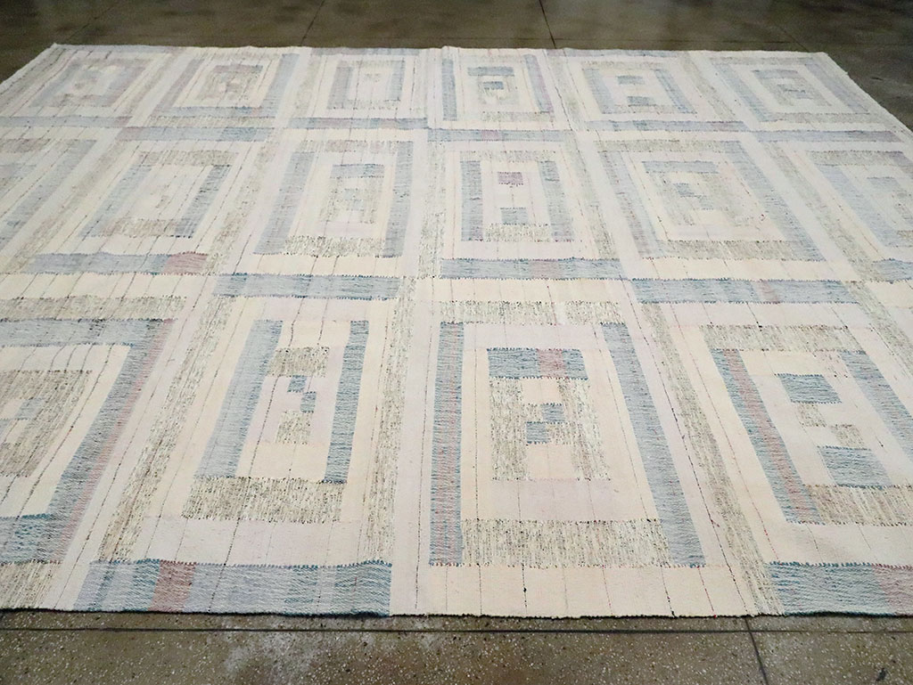 Contemporary Turkish Flatweave Kilim Large Room Size Carpet, No.30102 - Staging