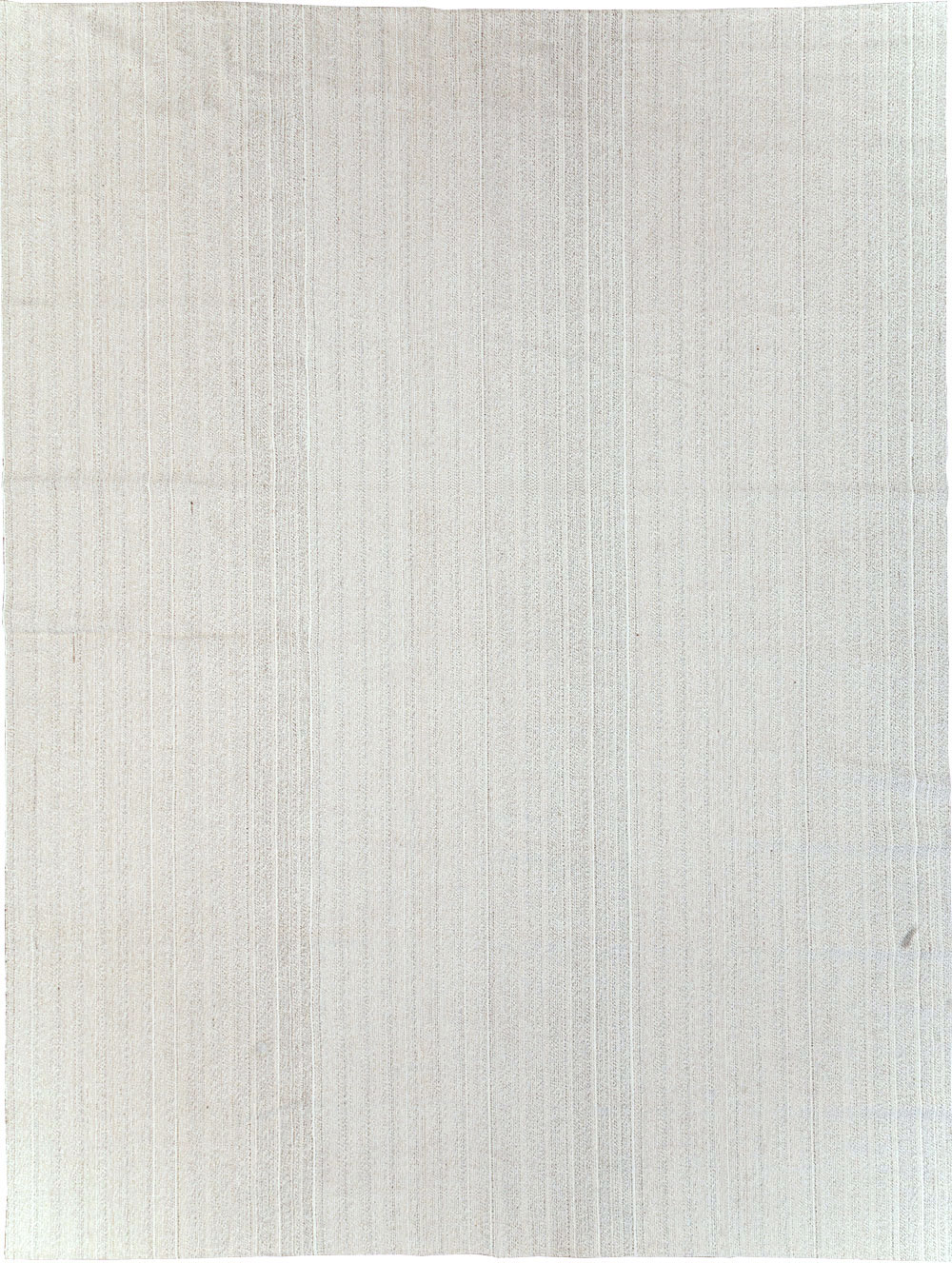 Mid-20th Century Room Size Turkish Flatweave Kilim, No.30105 - Staging