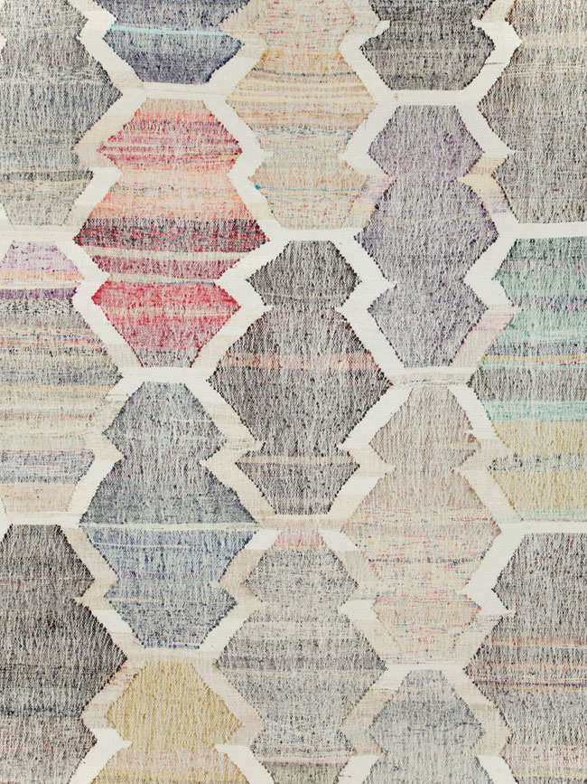 Contemporary Turkish Flatweave Kilim Large Room Size Carpet, No.30115 - Staging