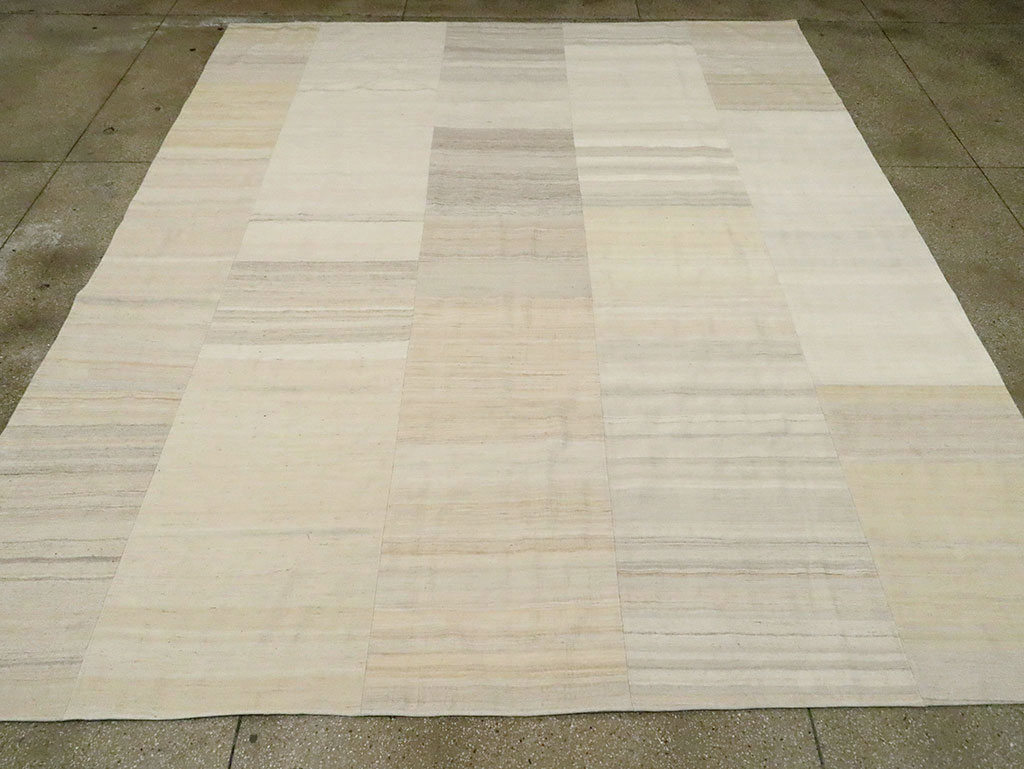 Vintage Turkish Flatweave Kilim Room Size Carpet, No.30125 - Staging