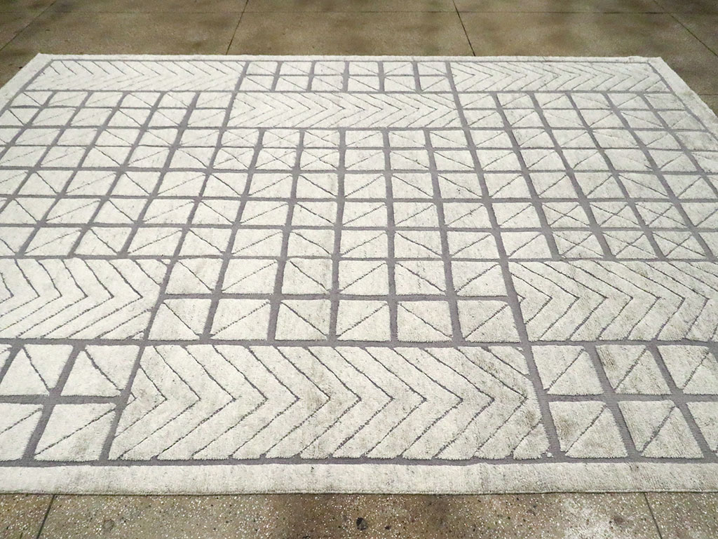 Contemporary Turkish Room Size Carpet, No.30128 - Staging