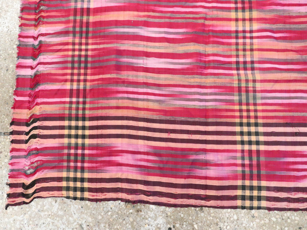 Vintage Persian Textile, No.30138 - Staging