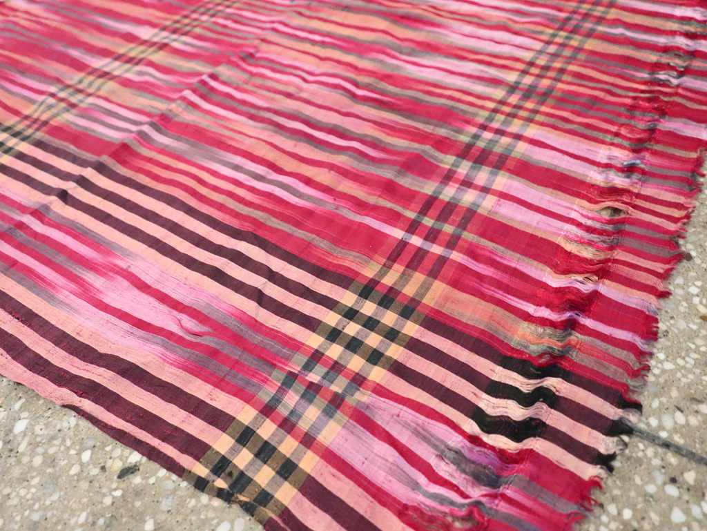 Vintage Persian Textile, No.30138 - Staging