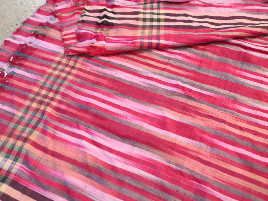 Vintage Persian Textile, No.30138 - Staging