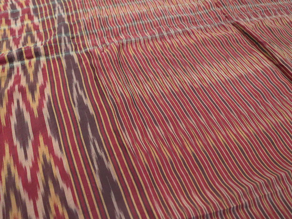 Antique Persian Ikat Textile, No.30139 - Staging