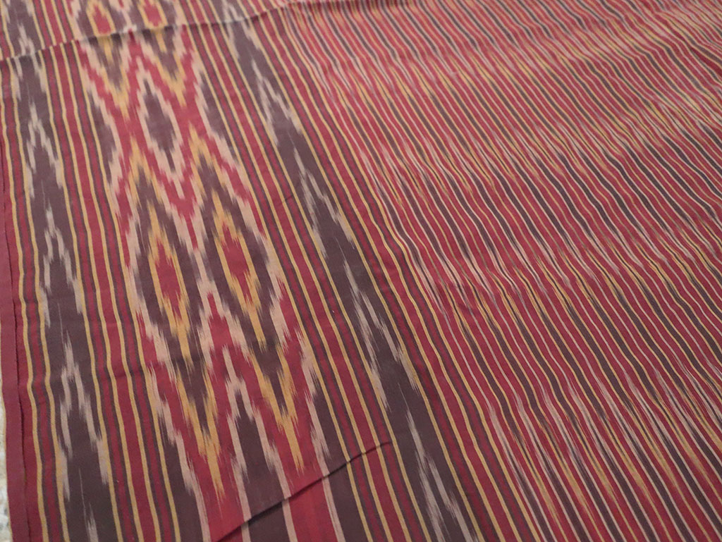 Antique Persian Ikat Textile, No.30139 - Staging