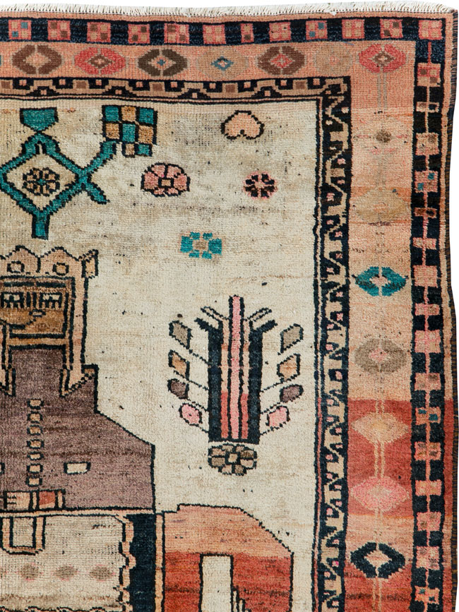 Vintage Persian Bakhtiari Pictorial Rug, No.30143 - Staging