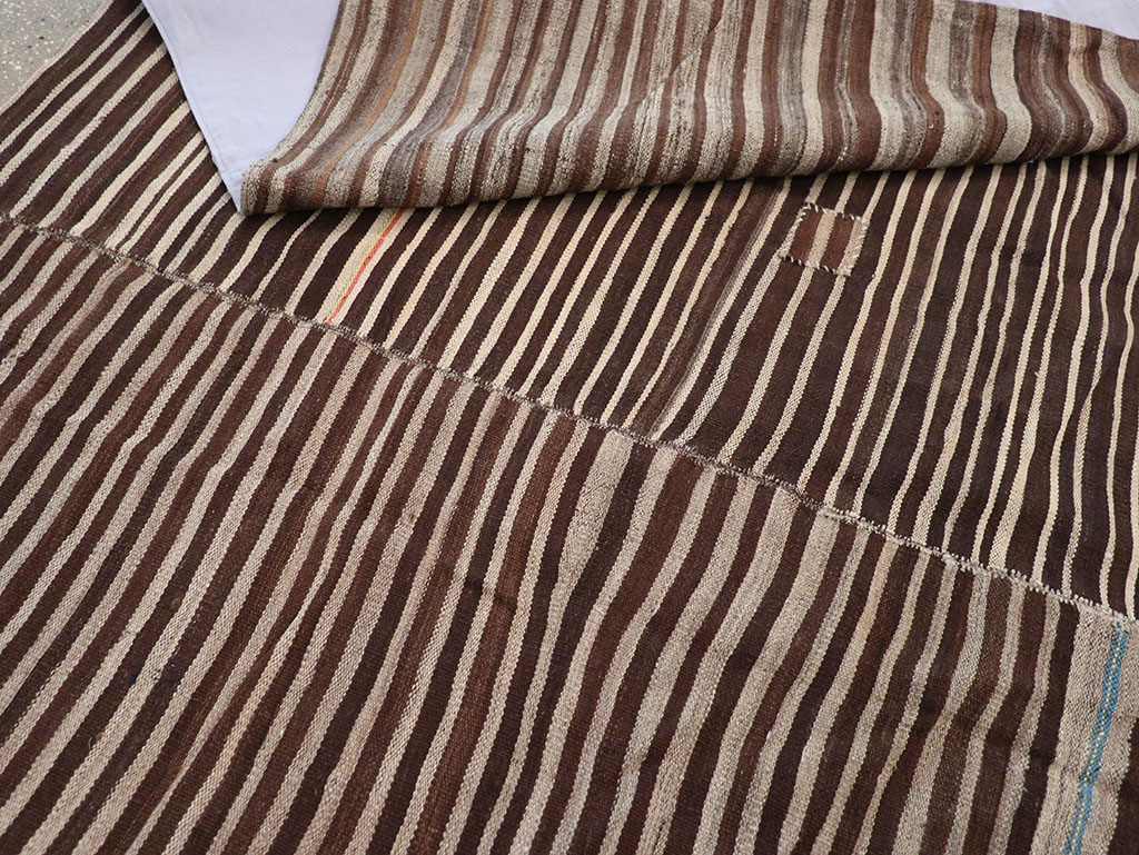 Vintage Persian Flatweave Kilim Accent Rug, No.30150 - Staging