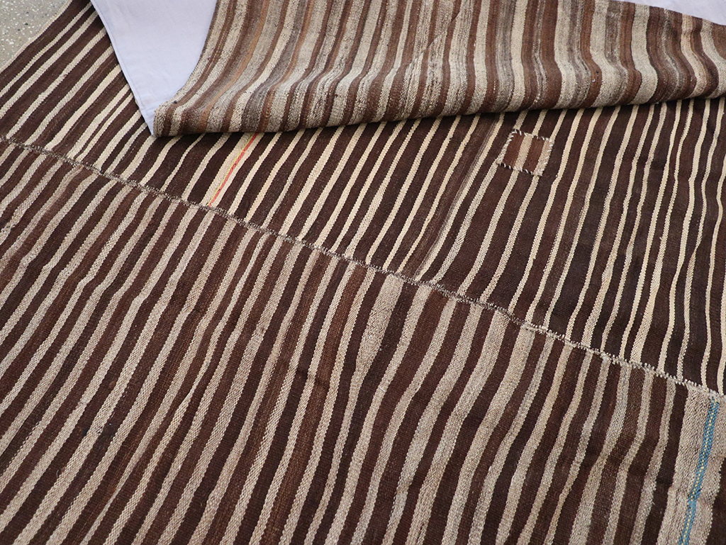 Vintage Persian Flatweave Kilim Accent Rug, No.30150 - Staging