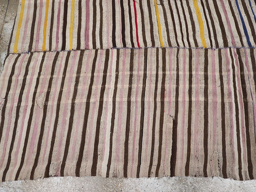 Vintage Persian Flatweave Kilim Accent Carpet, No.30154 - Staging