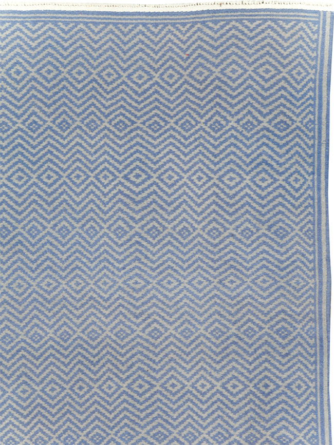 Vintage Persian Flatweave Kilim Accent Rug, No.30169 - Staging