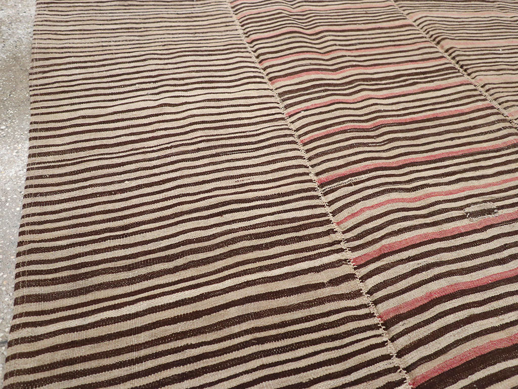 Vintage Persian Flatweave Kilim Room Size Carpet, No.30171 - Staging