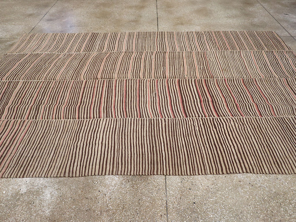 Vintage Persian Flatweave Kilim Room Size Carpet, No.30171 - Staging