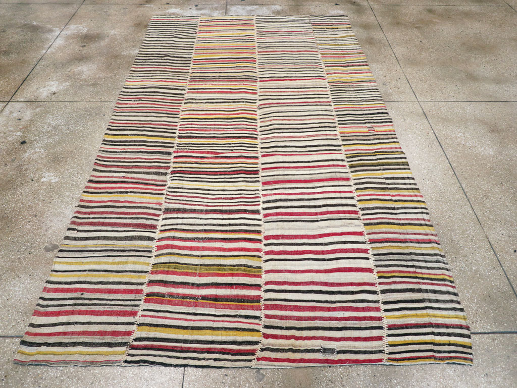 Vintage Persian Flatweave Kilim Accent Rug, No.30174 - Staging