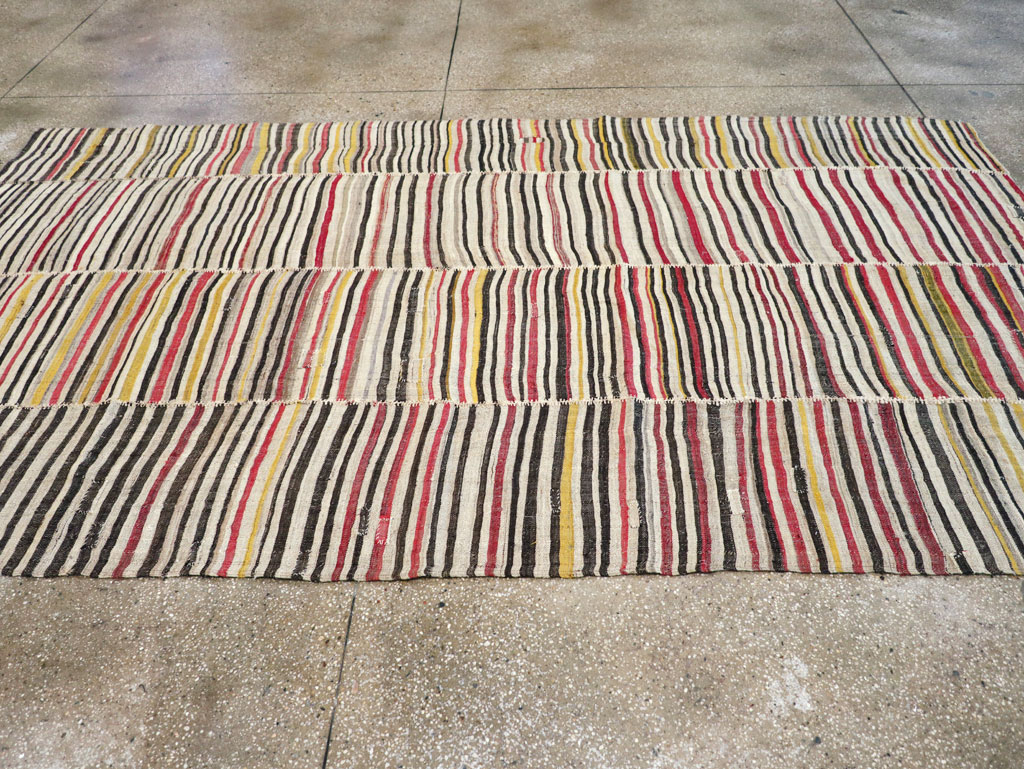 Vintage Persian Flatweave Kilim Accent Rug, No.30174 - Staging