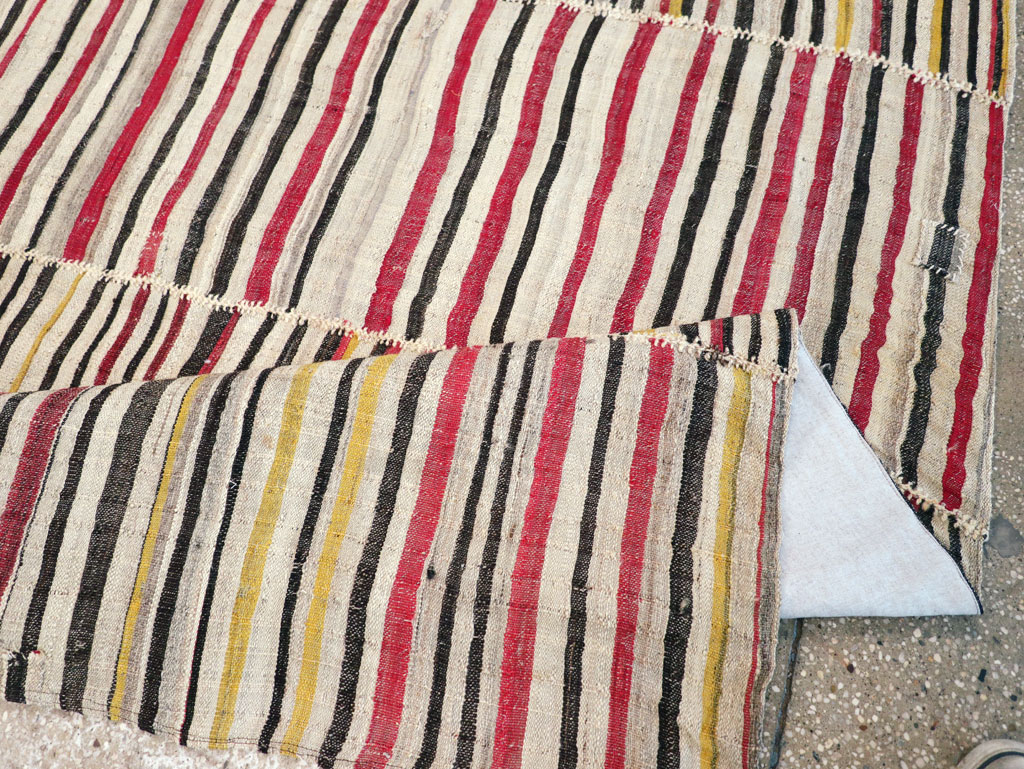 Vintage Persian Flatweave Kilim Accent Rug, No.30174 - Staging